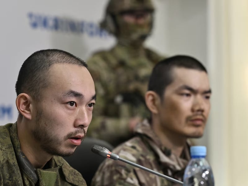 ئۇكرائىنا ھۆكۈمىتى قولىدا خىتاينىڭ رۇسىيەگە قورال-ياراق تەمىنلىگەنلىكىنىڭ دەلىلى بارلىقىنى بىلدۈردى